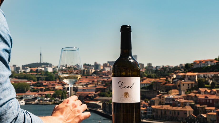 ‘Evel branco 2017’ no ‘Top 100 Best Values' da Wine Spectator