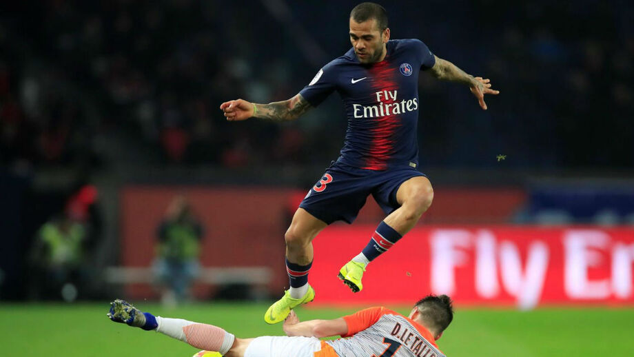 E já vão três: Mansão de Dani Alves não escapou à onda de assaltos a jogadores do PSG