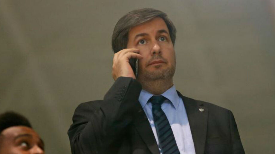 Bruno de Carvalho mantém contacto com
