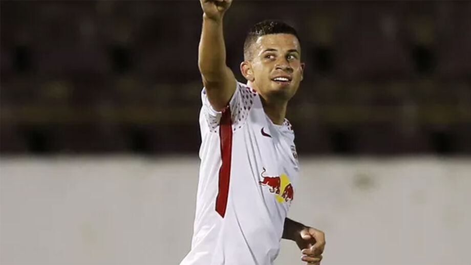 Jobson observado por Benfica e FC Porto