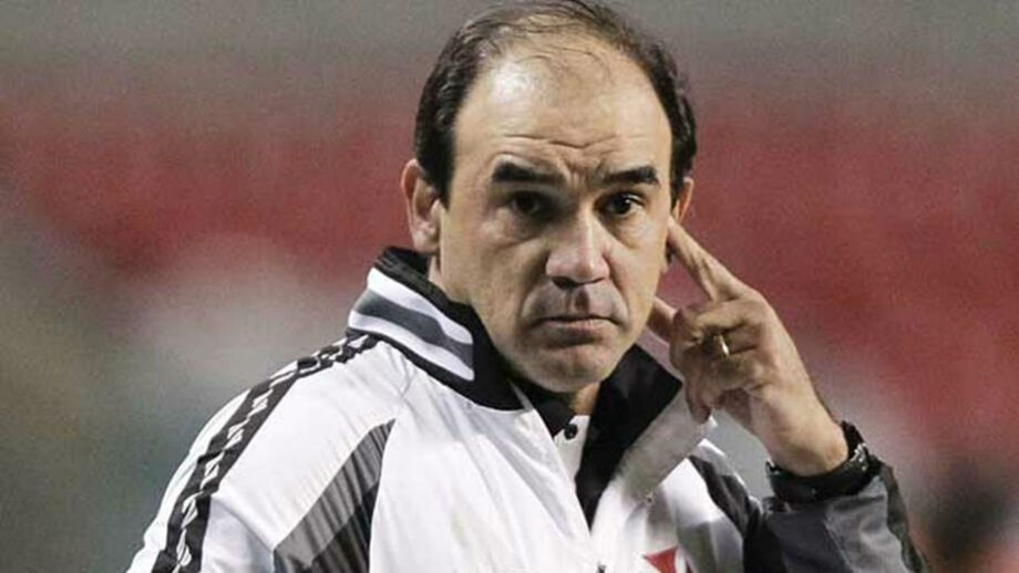 Ricardo Gomes demitido do cargo de diretor geral do Bordéus