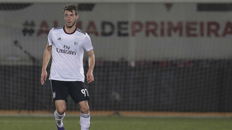 Ferro: «Continuar a ajudar o Benfica a crescer»