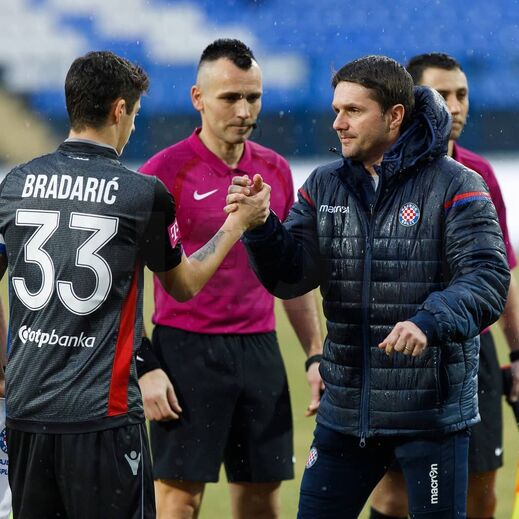 Hadjuk Split (Croácia) - 12 golos