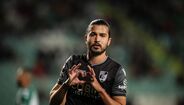 Mattheus Oliveira, cedido ao V. Guimarães. Tem contrato até 2022