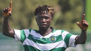 Sporting vence Benfica com Joelson Fernandes em grande destaque