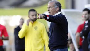 Fernando Valente já não é treinador do Varzim