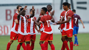 Aves voaram para o topo da tabela