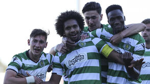 Sporting derrota Benfica no Seixal