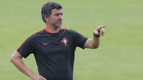 Elite junta... para já