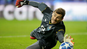 Casillas vai jogar até aos 40 anos: outros craques que lá chegaram