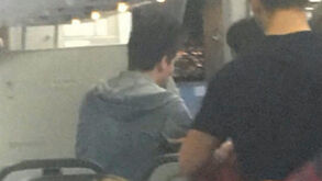 Rui Pinto foi o primeiro passageiro a sair do avião