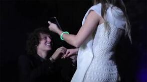 David Luiz pediu namorada em casamento de uma forma muito especial