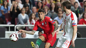 Juventus e Barça atentos na Luz