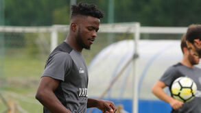 Amian regressou aos treinos do Varzim