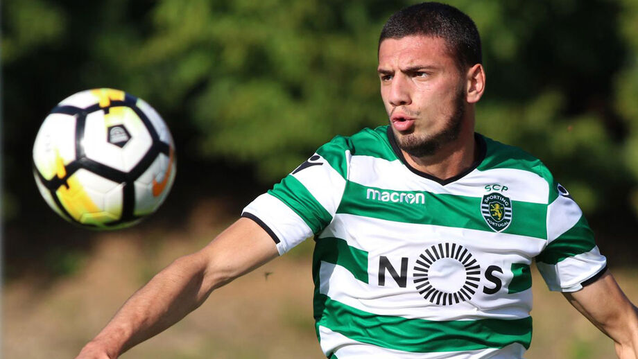 Sporting com mais três vendas em perspectiva