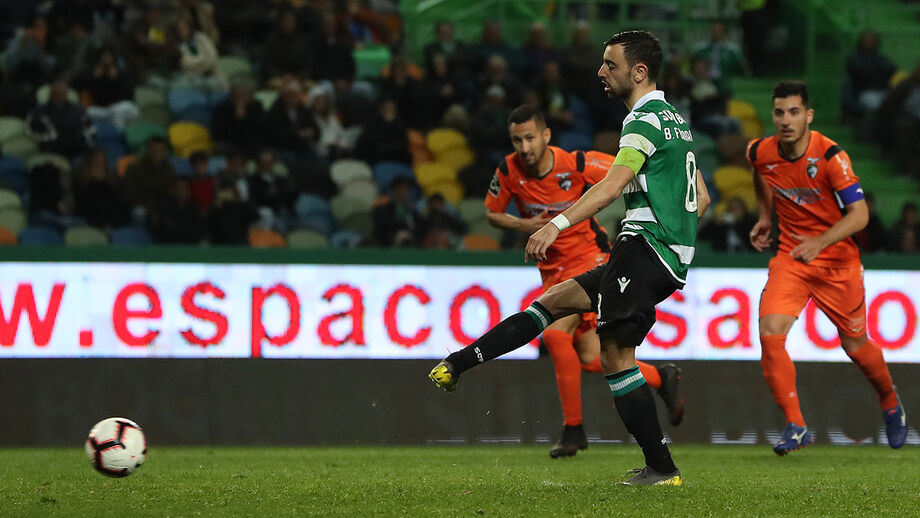 A crónica do Sporting-Portimonense, 3-1: Bruno Fernandes, o capitão talento