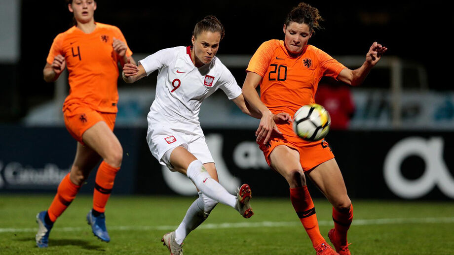 Algarve Cup: Noruega e Polónia conseguem bilhete para a final