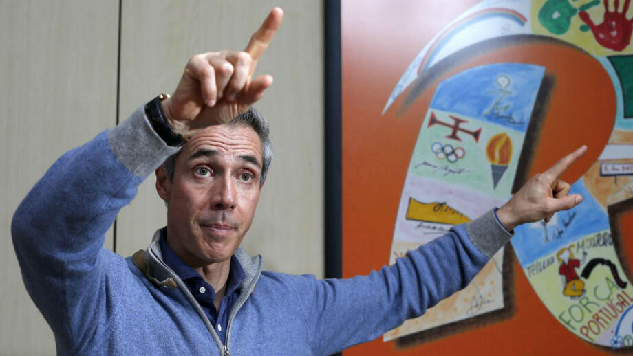 Bórdeus contrata Paulo Sousa