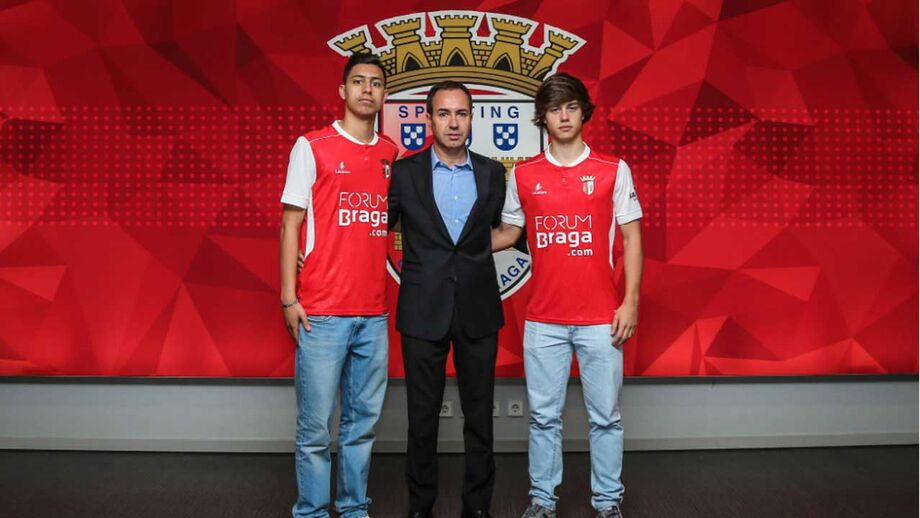 Sp. Braga assina contratos profissionais com dois jogadores juvenis