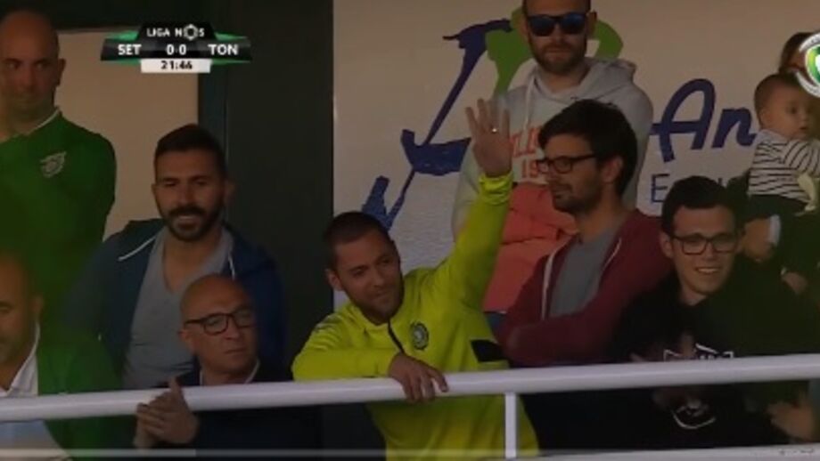 A homenagem do Bonfim a Nuno Pinto em pleno jogo do V. Setúbal