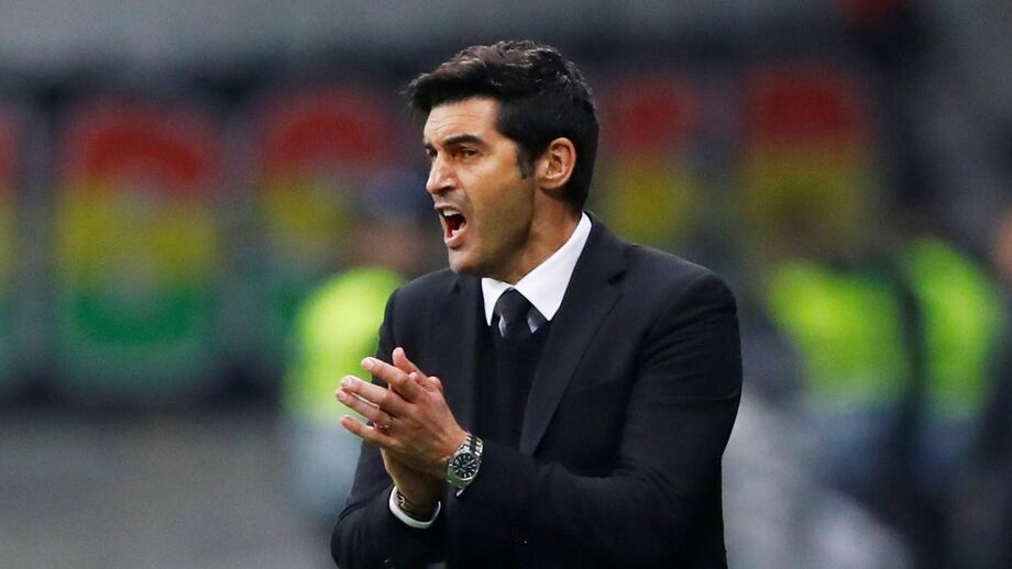 Shakhtar de Paulo Fonseca goleia e mantém Dinamo Kiev a sete pontos
