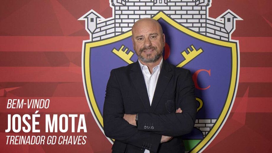Oficial: José Mota assume Chaves com equipa técnica definida