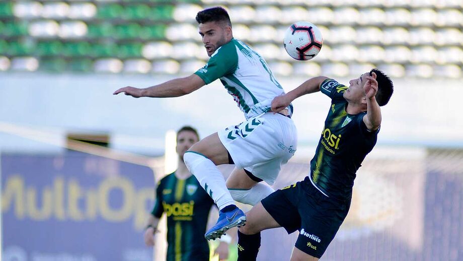 A crónica do V. Setúbal-Tondela (0-0): atacar não chegou para sair vencedor