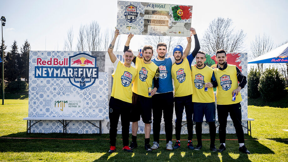 Red Bull Neymar Jr's Five: Campeões em título avançam para a final