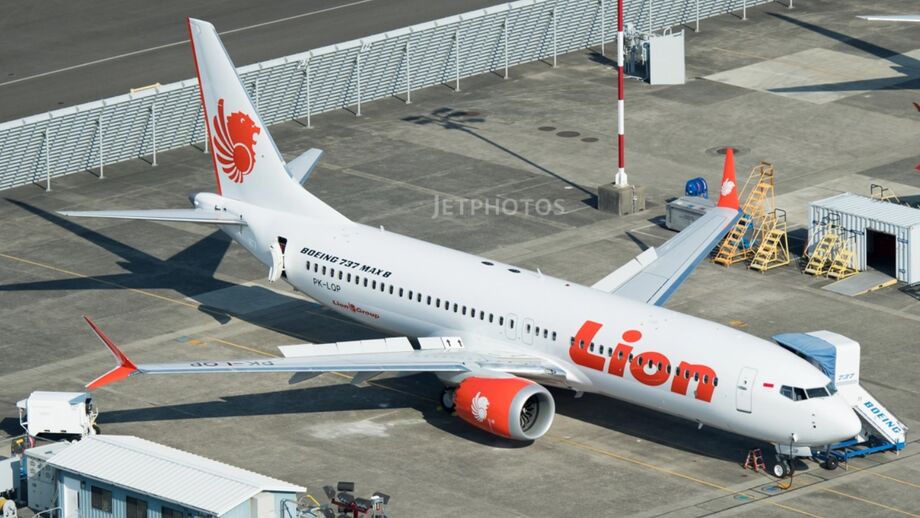União Europeia encerra espaço aéreo a voos do Boeing 737 MAX 8