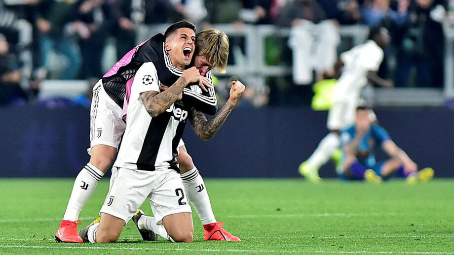João Cancelo lembrou pai de João Mário na hora de celebrar vitória