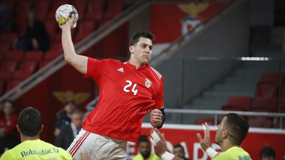 Benfica tropeça em casa do Belenenses no fecho da fase regular