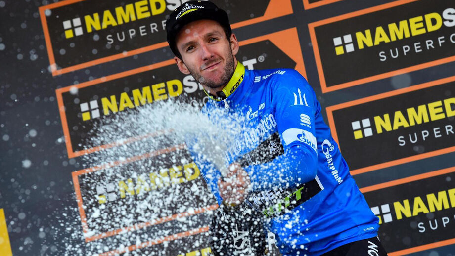 Alaphilippe vence segunda etapa e Yates sobe à liderança da Tirreno-Adriático