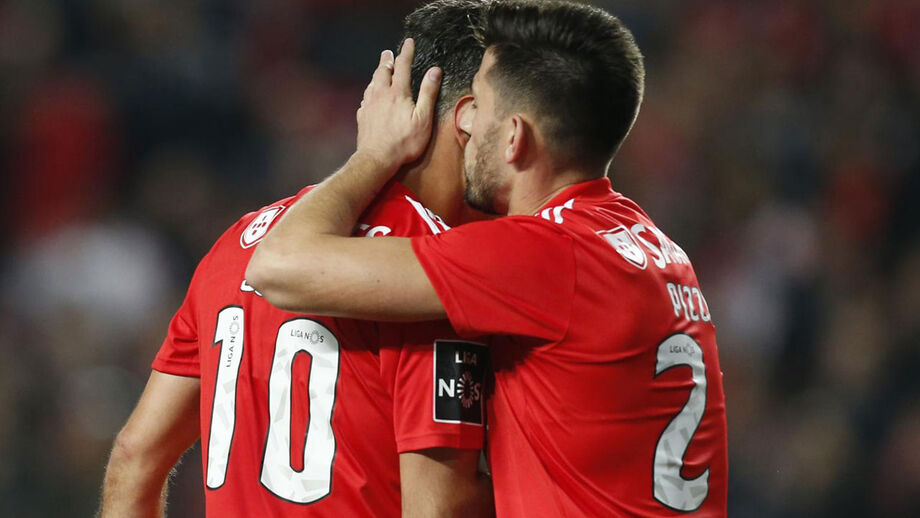 Pizzi rendido a Jonas: «Jogas tanto, meu número 10»