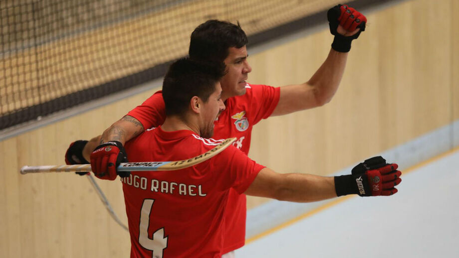 Benfica vence OC Barcelos num jogo emocionante