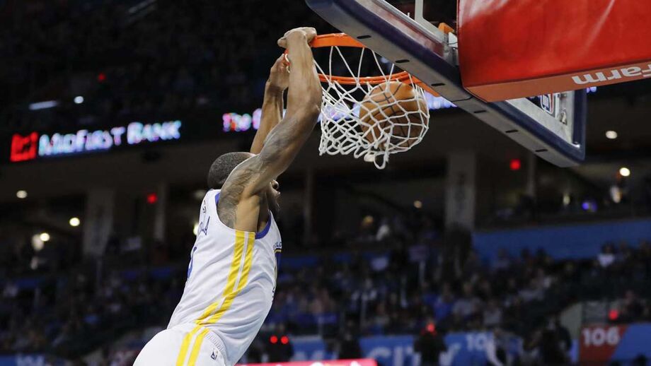 Golden State Warriors asseguram primeira vaga nos playoffs na conferência Oeste