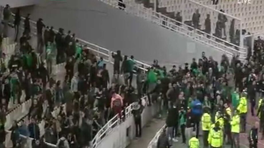 Confrontos nas bancadas levam à suspensão do Panathinaikos-Olympiacos