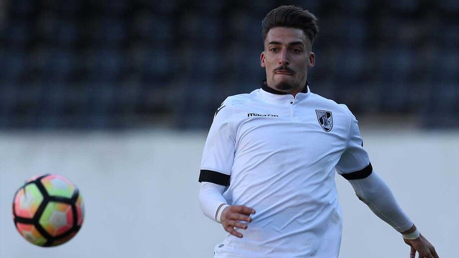 V. Guimarães B-Farense, 1-0: Vimaranenses quebram jejum de mais de dois meses