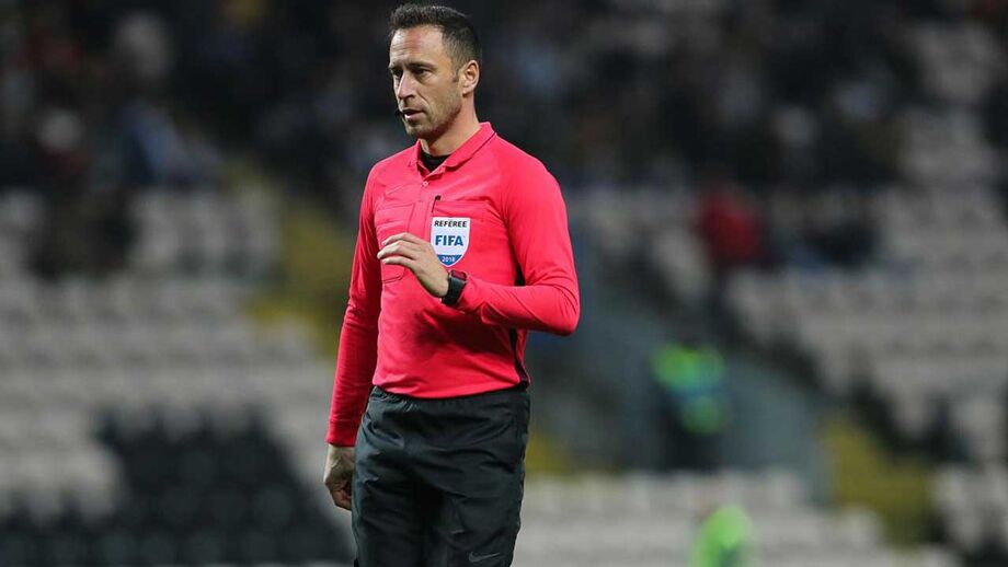 Tiago Martins e Artur Soares Dias em jogos de qualificação para o Euro'2020