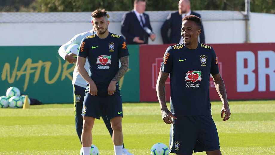 Alex Telles e Militão titulares no Brasil