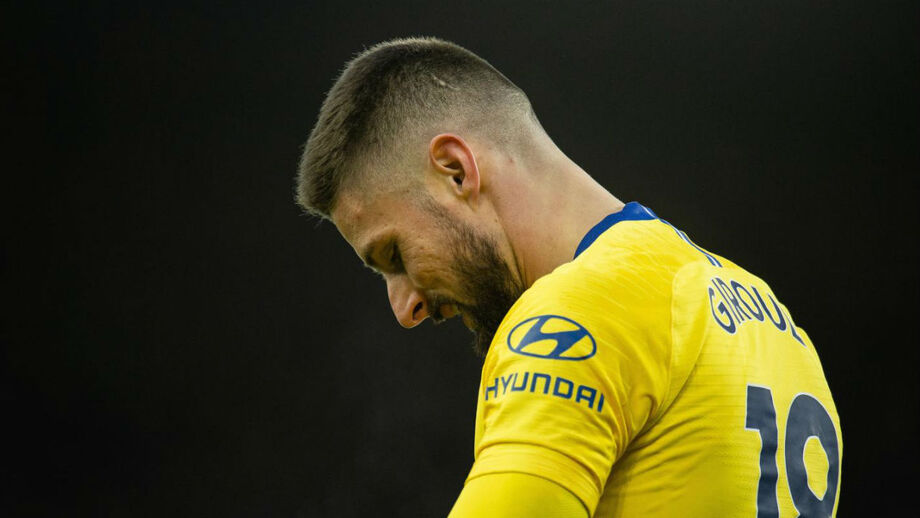 Giroud frustrado por não jogar no Chelsea: «Sinto que não há concorrência desde janeiro»