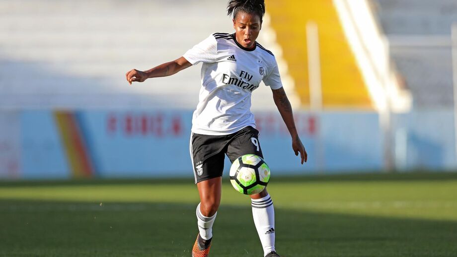 Jogadoras do Benfica Tayla e Geyse convocadas para a seleção brasileira