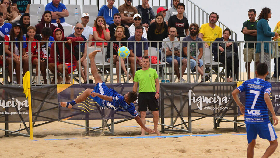 Sporting entre as equipas presentes na Madjer Youth Cup