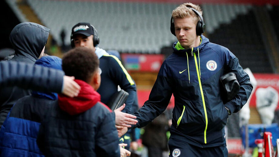 Zinchenko elogia Bernardo Silva: «É o melhor jogador português»