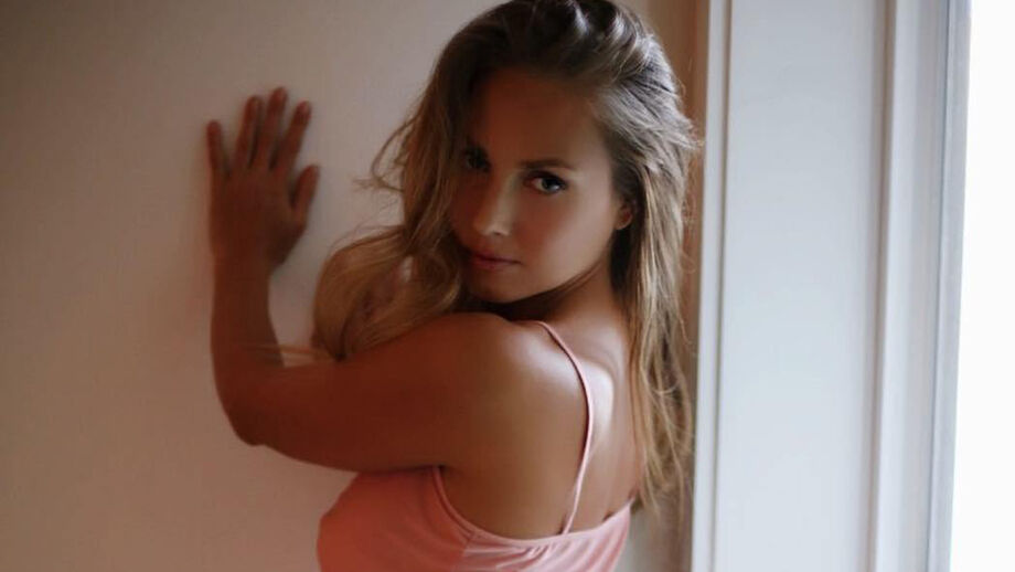 Nora Segura de perder a cabeça