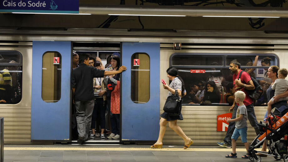 Aumento de transporte de passageiros abranda em 2018