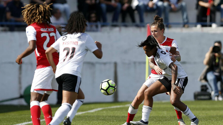 Sp. Braga em vantagem na Taça ao impor a primeira derrota da época ao Benfica