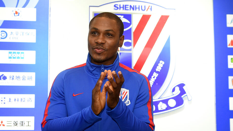 Ighalo e a razão que o levou a rejeitar o Barcelona: «Merecia mais...»