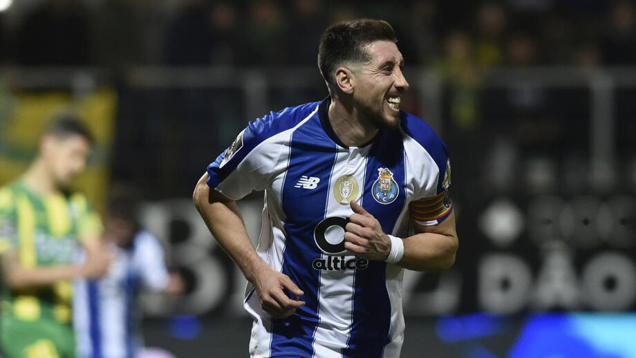 Presidente do Pachuca estranha milhões rejeitados pelo FC Porto por Herrera