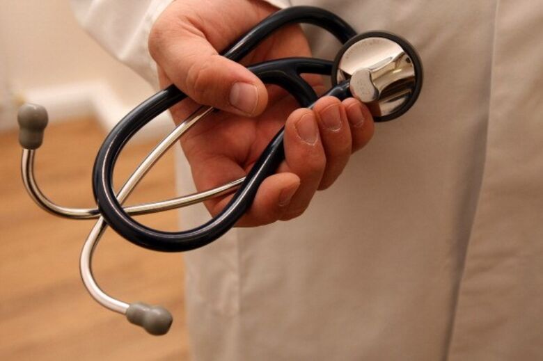 Médicos, xxx