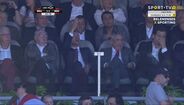 Vieira discutiu com Salvador o lance do segundo penálti para o Benfica